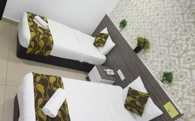 D'Metro Hotel
