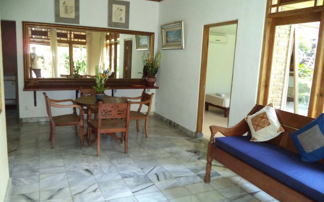 Lokasari Bungalows Spa & Gallery