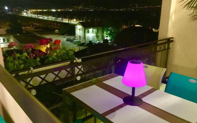 MyHome Riviera - Cannes Sea View Apartment Rentals
