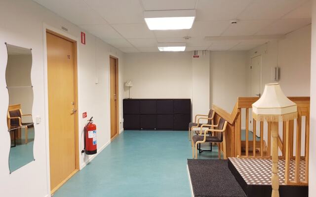 Hotel & Hostel 4 U