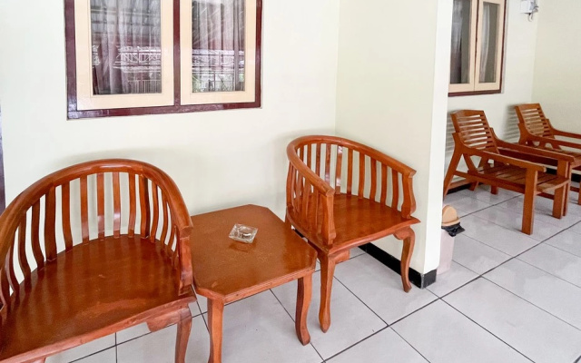 Hotel Permai Syariah RedPartner Sananwetan Blitar – Hotel Rooms – Blitar