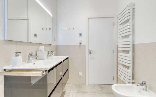 Manatee Modern Luxurious Villa