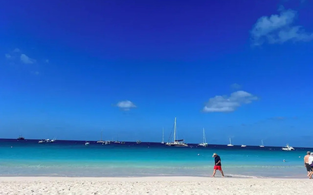 Eden On The Sea