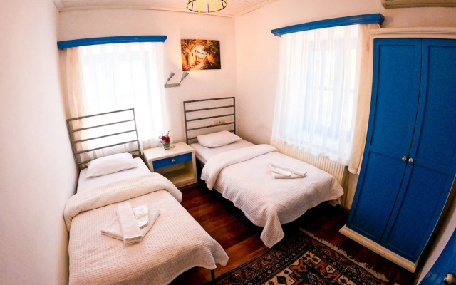 Adatepe Hostels