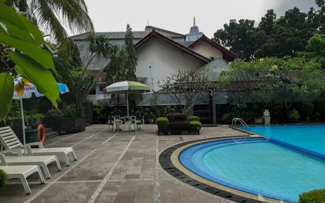 3BR with Pool View at Permata Gandaria Apartment