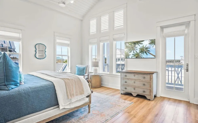 Salty Beaches 226 BAR