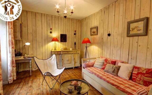 Gîte Montbrison, 2 pièces, 2 personnes - FR-1-496-158