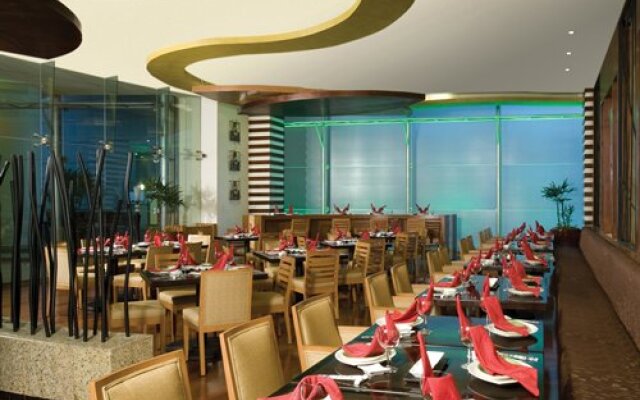 Beach Palace Resort, Cancún, Mexico