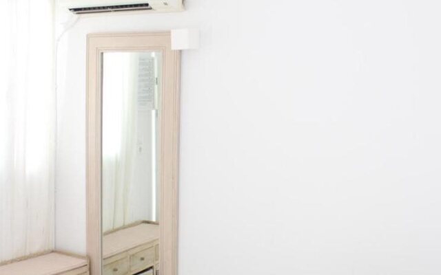 Christina Studios