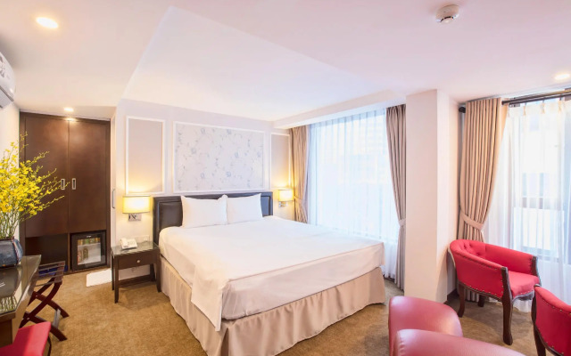 Dinh Ami Hanoi Hotel