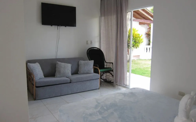 Suites & Rooms A&T Samana