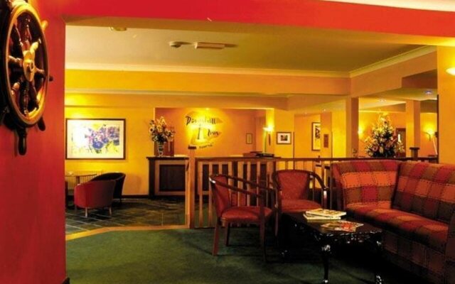 Downhill Inn