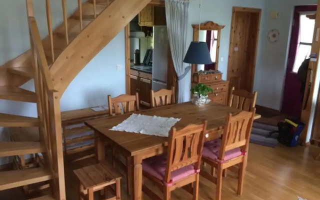 Red-throated Diver Modern Retreat