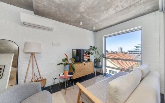 Seaside Studio Apartment, 9 Mins to Queens Beach!