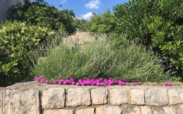 Holiday Home Mare - Monti