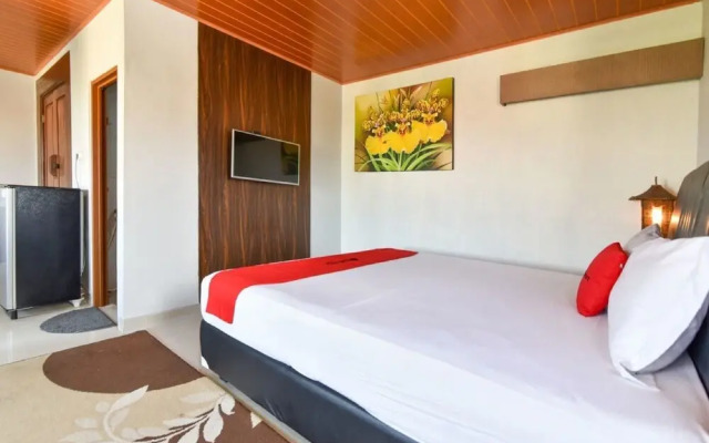 RedDoorz Near Lippo Plaza Sunset