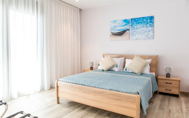 beach deluxe house