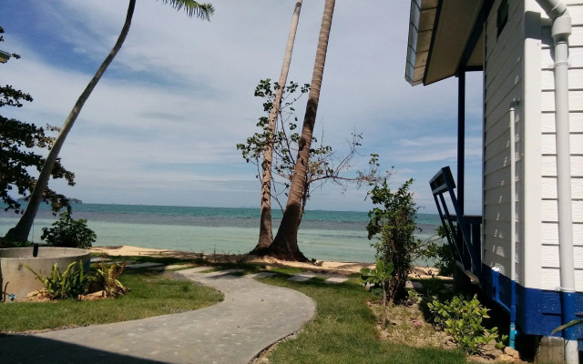 I Talay Beach Bar & Cottage Taling Ngam