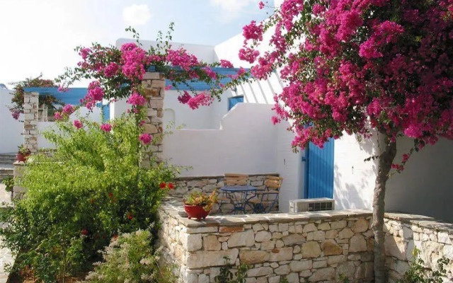 Drios Paros Luxury Hotel