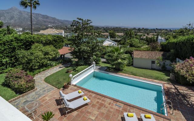 FJ - Private finca, 8 sleep, stunning views