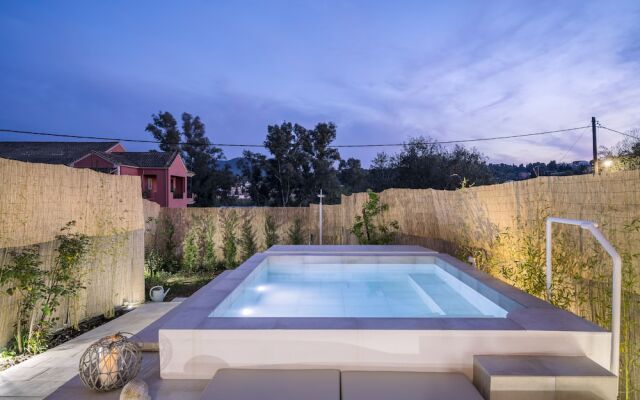 Villa Nina with Private Plunge Pool by Konnect, 5 km to Corfu Town