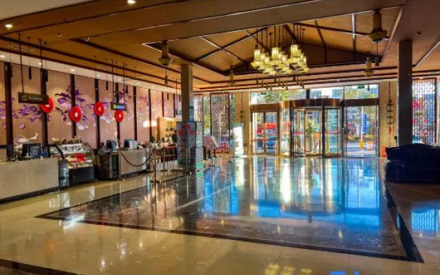 Tanghai Holiday Hotel