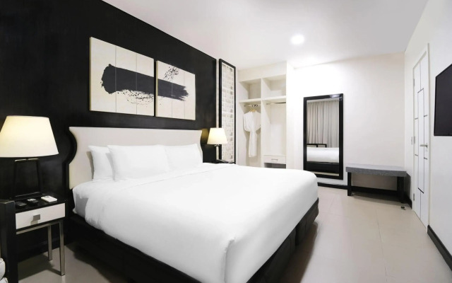 Summit Hotel Magnolia