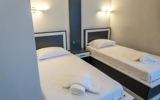 Pera Side Hotel