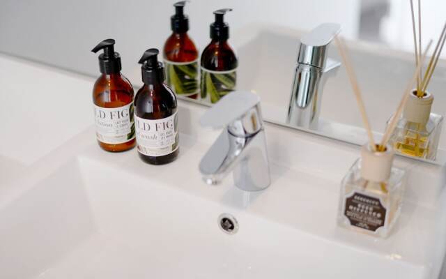 Zara By Stay Amazing