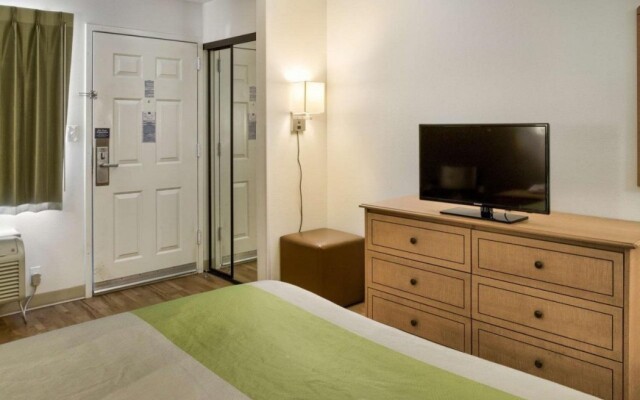 Studio 6 Ocean Springs, MS