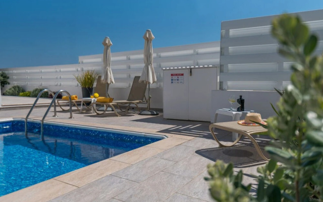 Narcissos Bay View Villa
