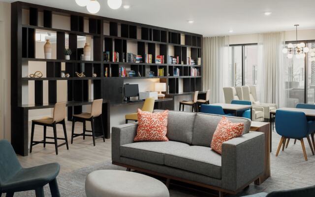 WaterWalk Extended Stay by Wyndham Jacksonville Deerwood Pk