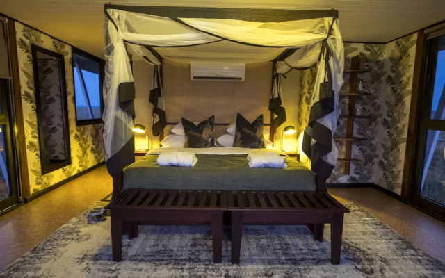 Namushasha River Villa
