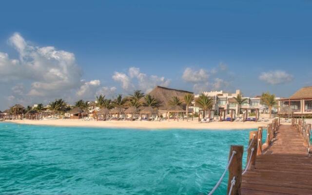 Azul Beach Resort Riviera Cancun, Gourmet All Inclusive by Karisma