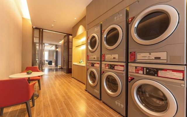 ECHENG Hotel, Jianghan Road Pedestrian Street, Wuhan River Beach