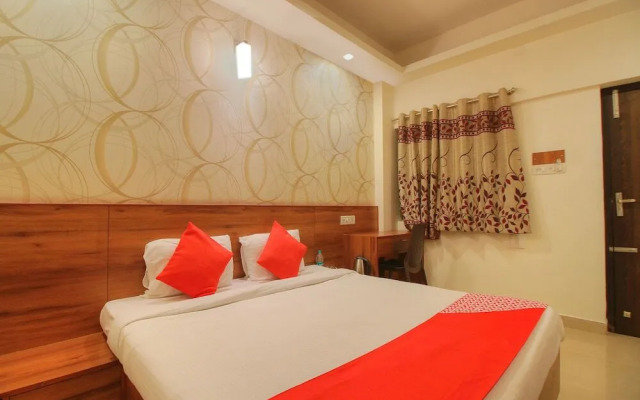Comforts Inn by OYO Rooms
