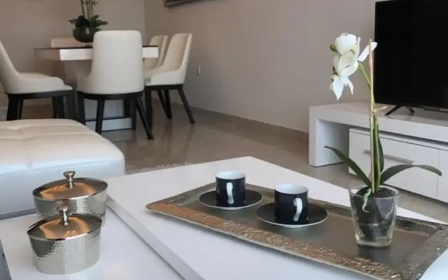 Al Manzil Hidd Residence
