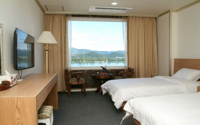 Chuncheon Bears Hotel