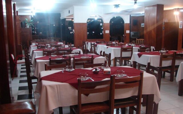 Cheltum Hotel