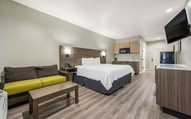 SureStay Studio by Best Western Conroe Downtown