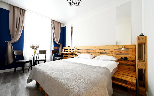 Апартаменты на улице Марата 9