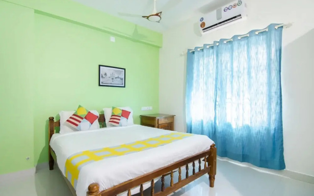 Six Gems by OYO Rooms