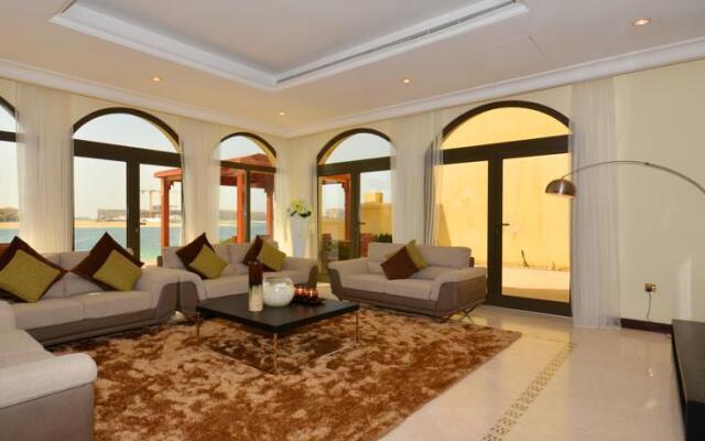 MyStayGroup - Palm Jumeirah Garden Villa