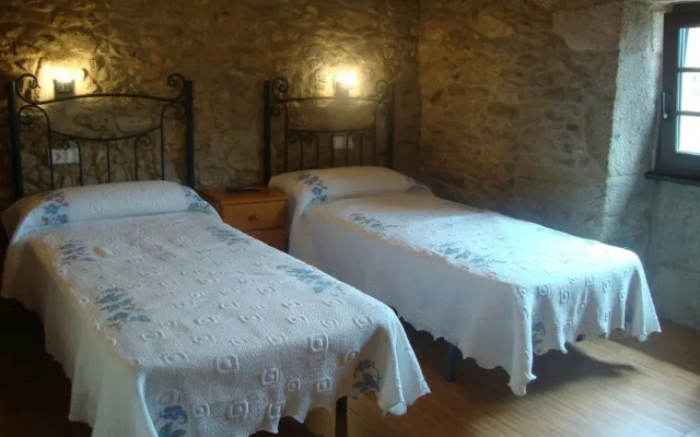 103473 - House in Muxía