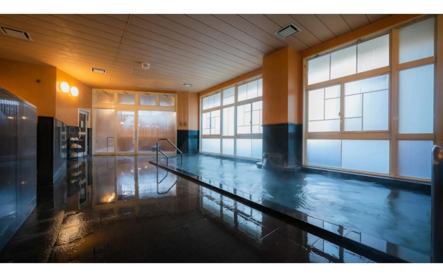 Old England Dogo Yamanote Hotel