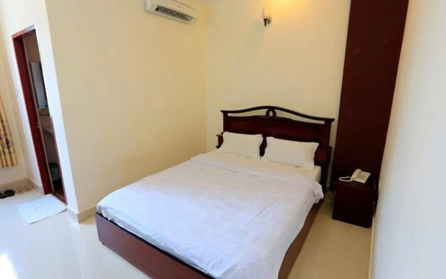 Tuan Viet Hotel