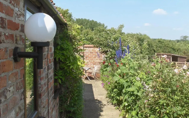 Wisteria Cottage