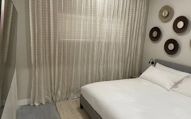 Cayman Luxury Rentals at The Grove