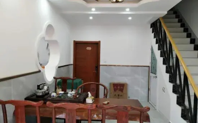 Jiuhuashan Fafafa Homestay