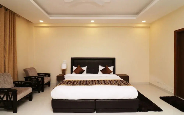 OYO 26911 Kcg Hotels